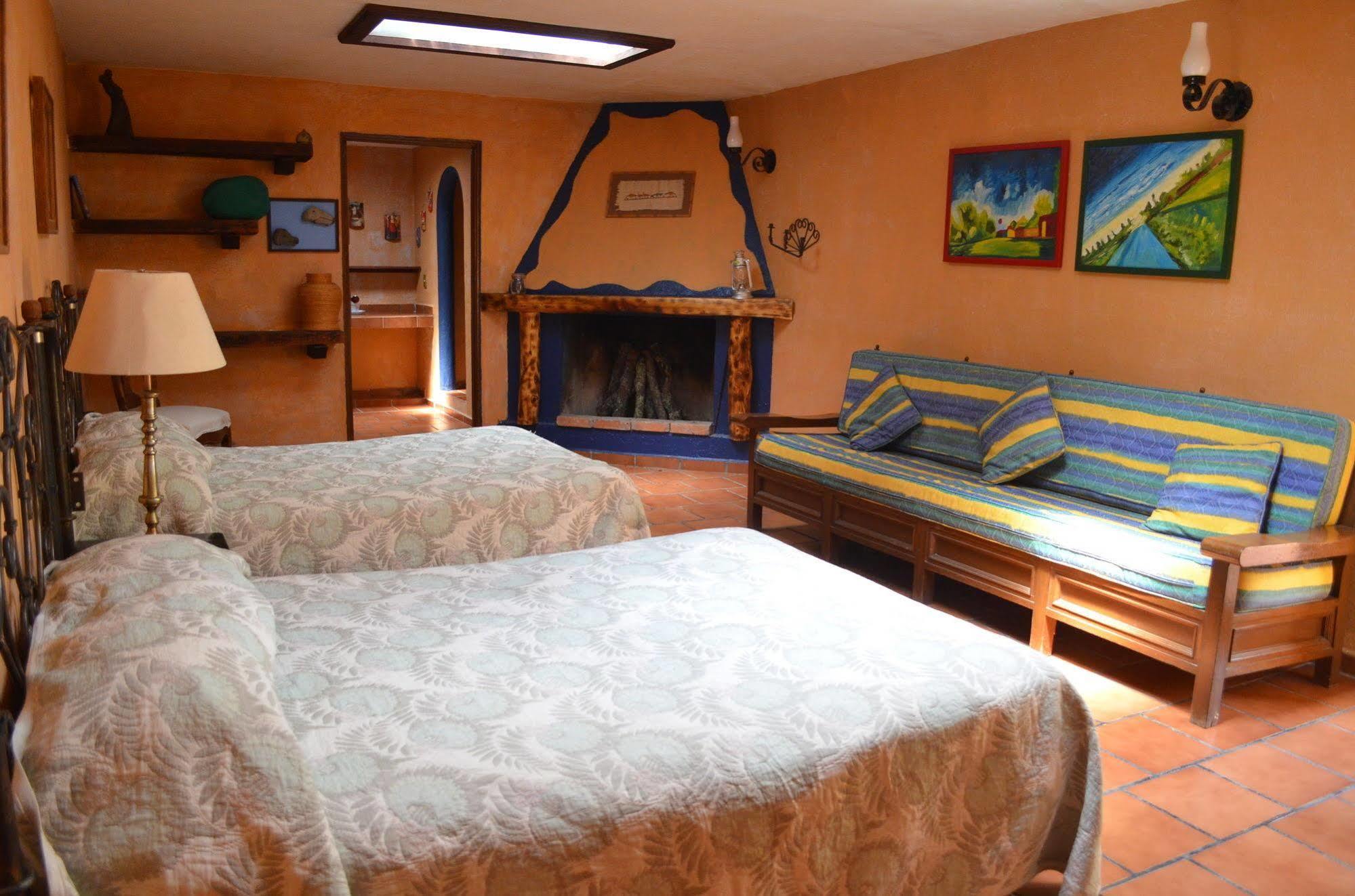 Hotel Vergel De La Sierra Las Palomas  ภายนอก รูปภาพ