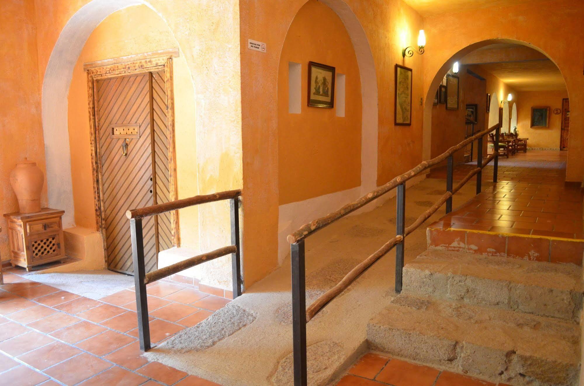 Hotel Vergel De La Sierra Las Palomas  ภายนอก รูปภาพ