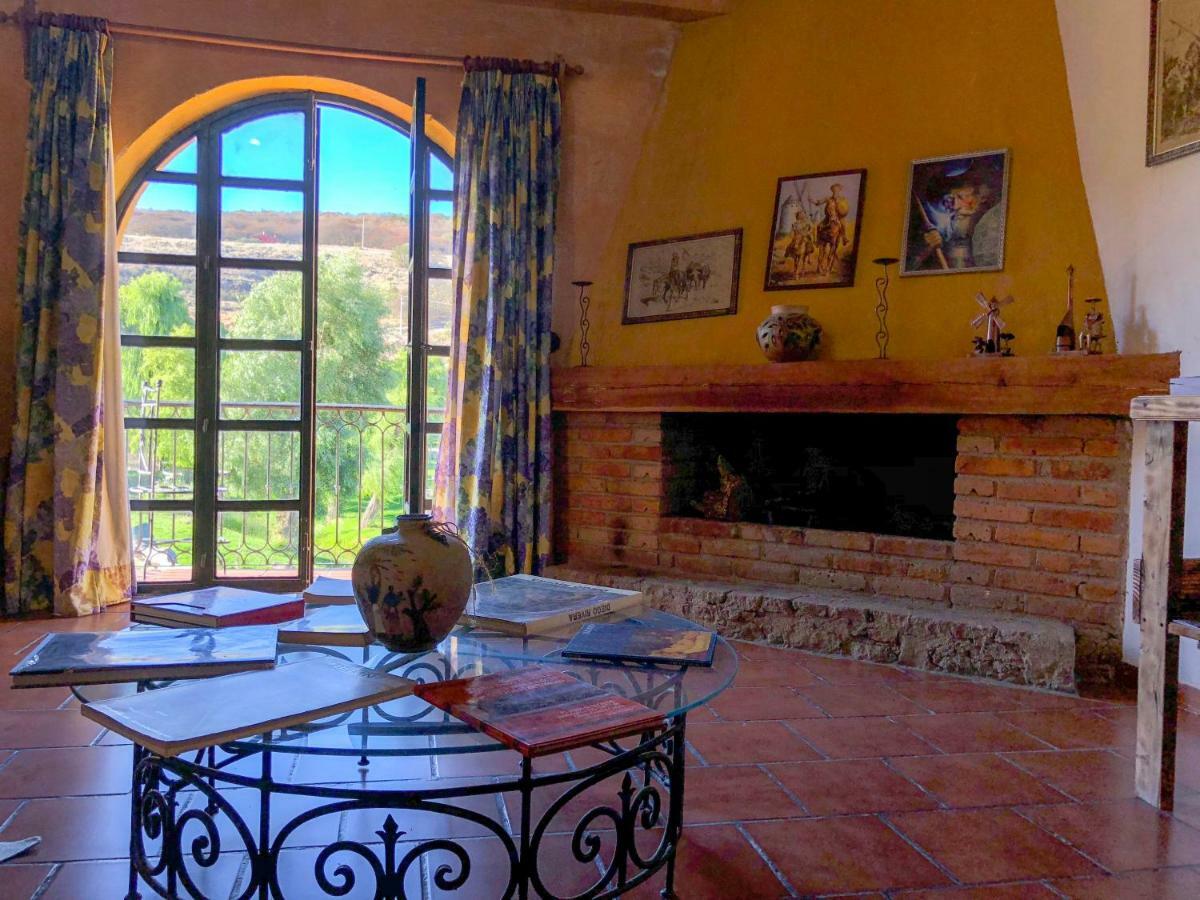 Hotel Vergel De La Sierra Las Palomas  ภายนอก รูปภาพ