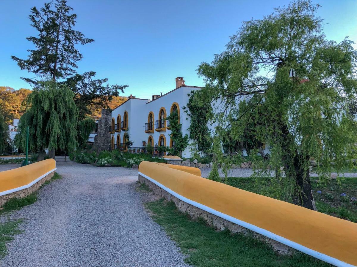 Hotel Vergel De La Sierra Las Palomas  ภายนอก รูปภาพ